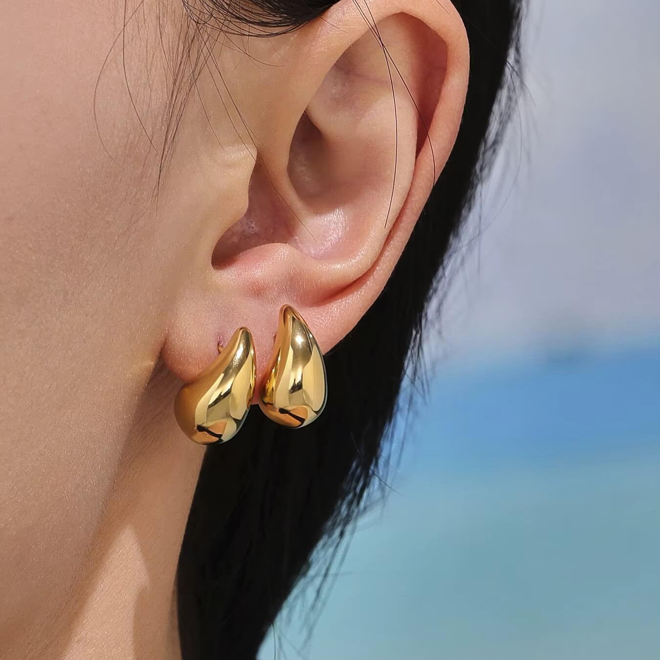 Brinco Gota P Banhado a Ouro 18k 3