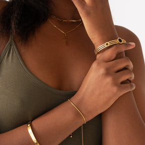 Pulseira Ajustável Fina Banhada em Ouro 18k